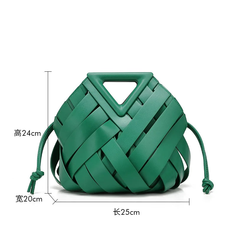 2025 New Style Woven Bucket Bag – Triangular Magnetic Buckle Crossbody Handba