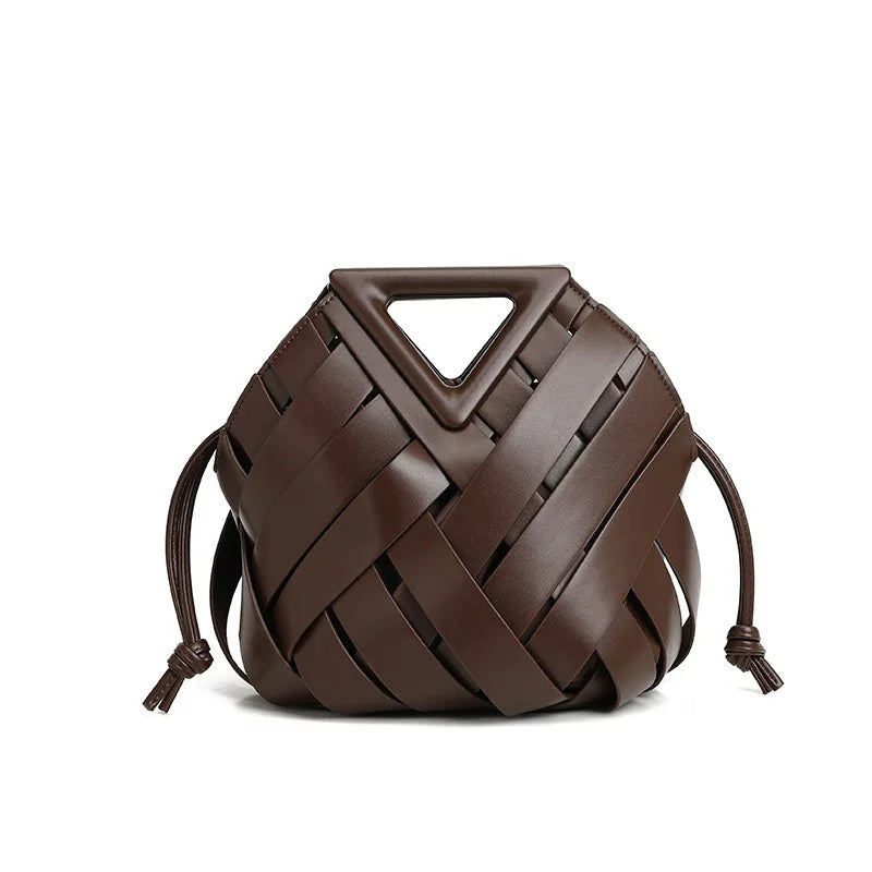 2025 New Style Woven Bucket Bag – Triangular Magnetic Buckle Crossbody Handba