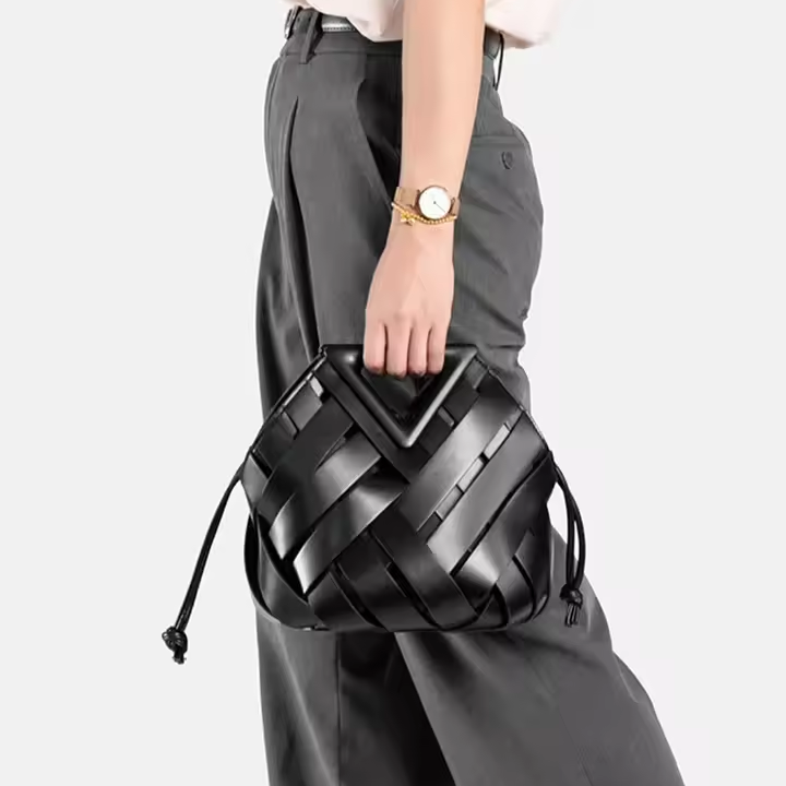 French Retro PU Leather Handbag – Elegant & Trendy