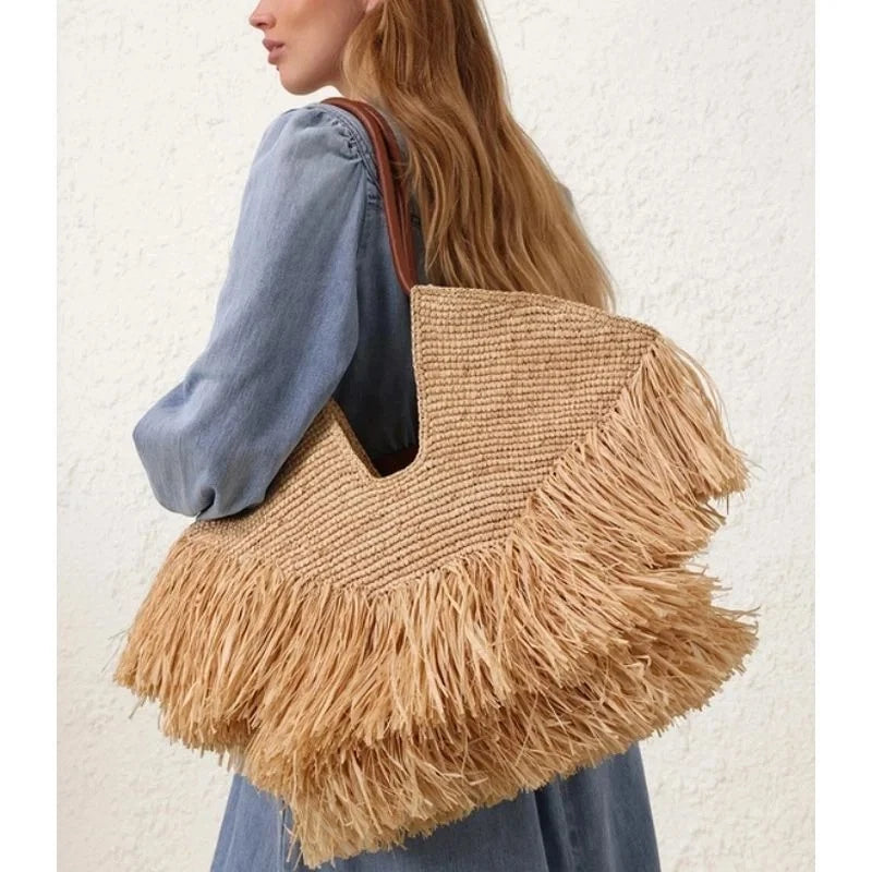 Large Capacity Woven Raffia Handbag Luxury Tote with Tassel Detail