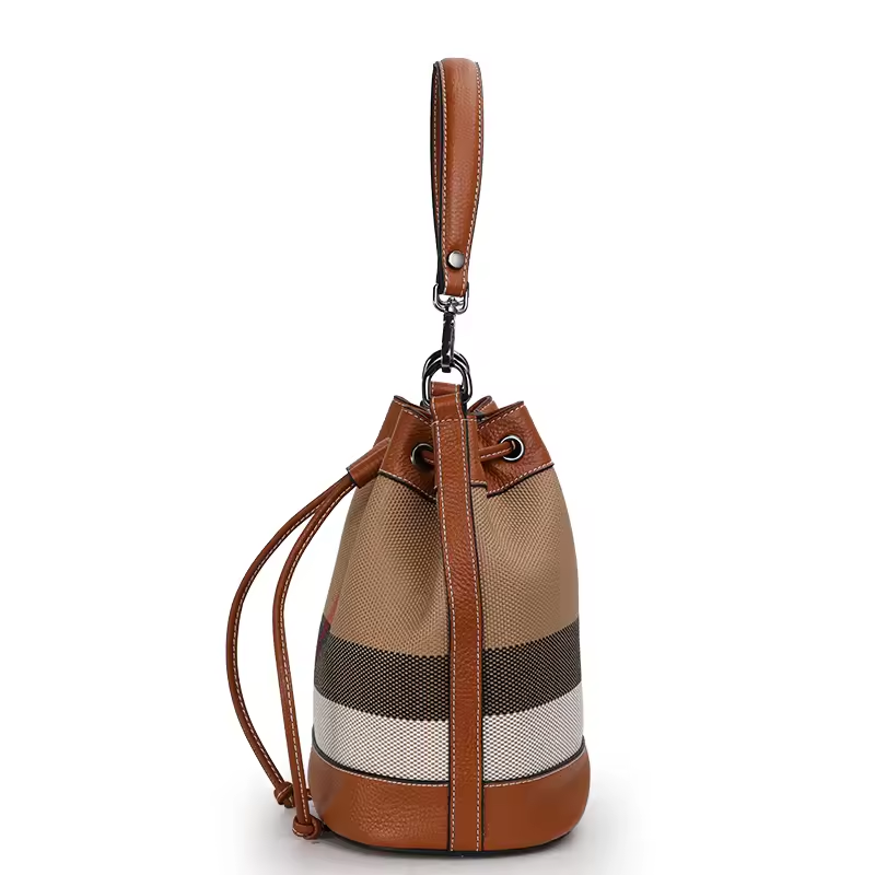 Cowhide Classic One-Shoulder Crossbody Bag