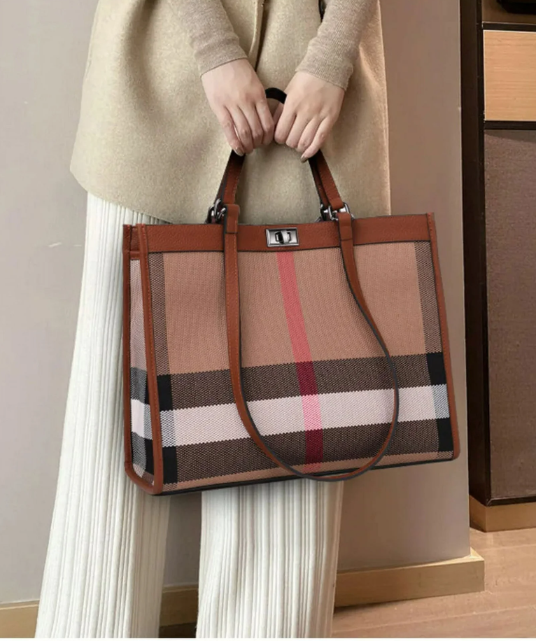 Essence New York Leather Tote Bag 