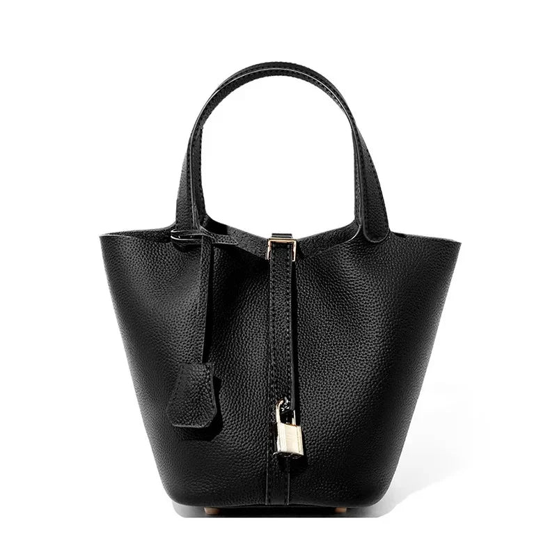 Essence New York Women's Checkered Leather Bucket Bag