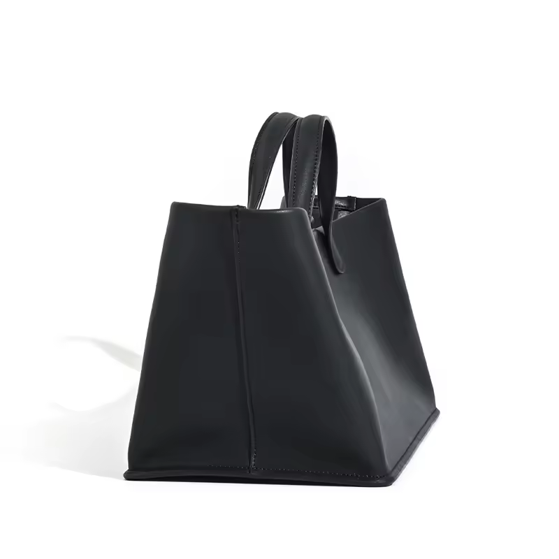 Elegant Genuine Leather Ladies Bag – Timeless & Chic