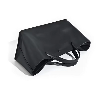 Elegant Genuine Leather Ladies Bag – Timeless & Chic