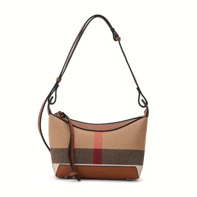 Canvas & Cowhide Crossbody Bag – Stylish & Versatile