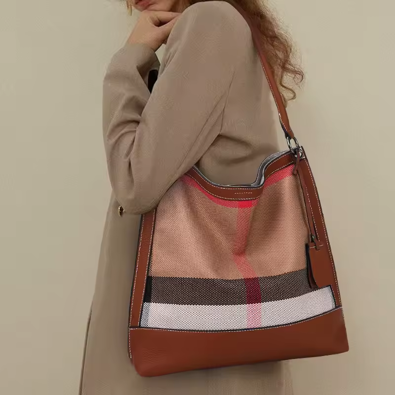 Single Shoulder Messenger Bag | Essence New York