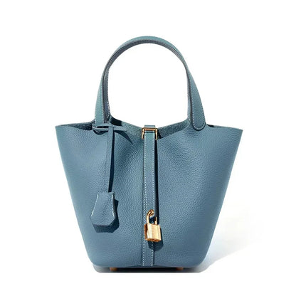 Essence New York Women's Checkered Leather Bucket Bag